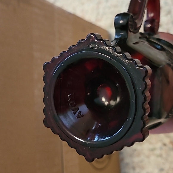 Avon cape cod pedestal mugs - set of 2 - Picture 2 of 3